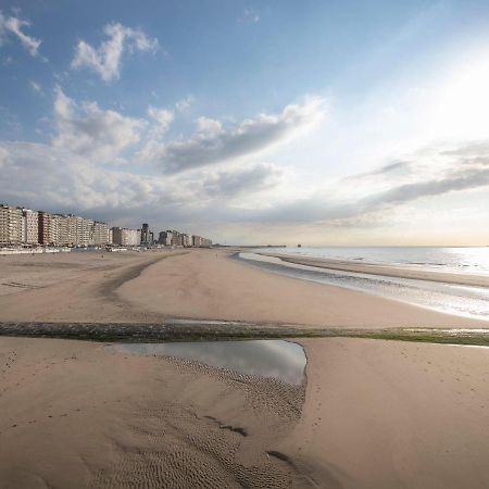 Apartment Skyview With Parking By Interhome Blankenberge Eksteriør bilde